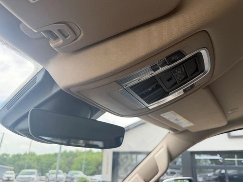 Used 2021 RAM 1500 Laramie AWD/4WD image 38