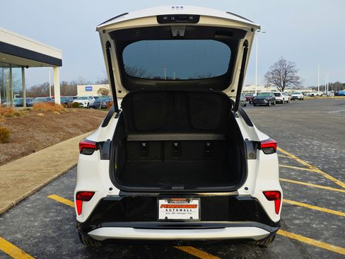 New 2026 Buick Envista Sport Touring w/ Convenience I Package image 8