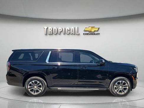 New 2026 Chevrolet Suburban LT w/ Comfort Package RWD image 6