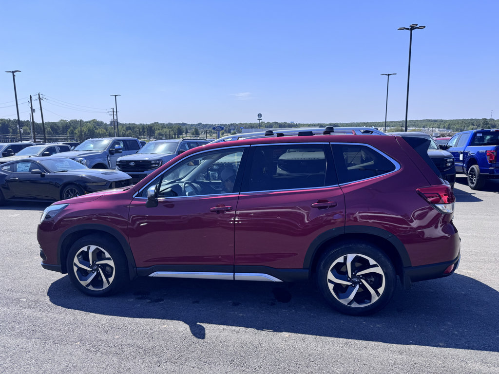 Used 2024 Subaru Forester Touring w/ POP Package 3 AWD/4WD image 8
