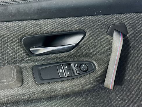 Used 2019 BMW M4 CS w/ Executive Package image 24