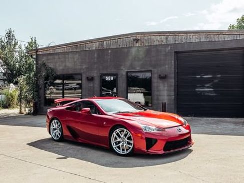 Used 2012 Lexus LFA RWD image 62