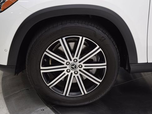 Used 2025 Mercedes-Benz GLE 450e 4MATIC image 12