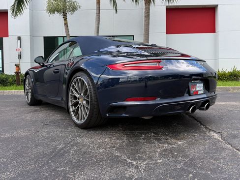 Used 2019 Porsche 911 Carrera S RWD image 18