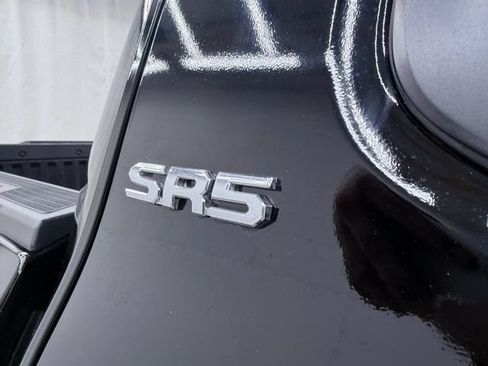 Used 2025 Toyota Tacoma SR5 RWD image 10
