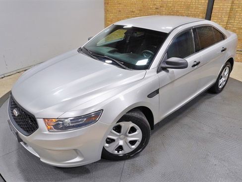 Used 2015 Ford Taurus Police Interceptor AWD image 2
