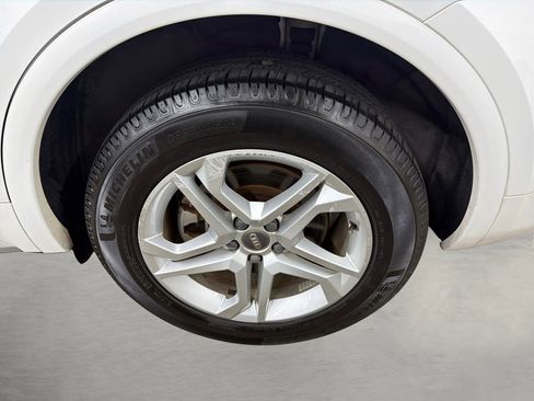 Used 2018 Audi Q5 2.0T Premium image 16