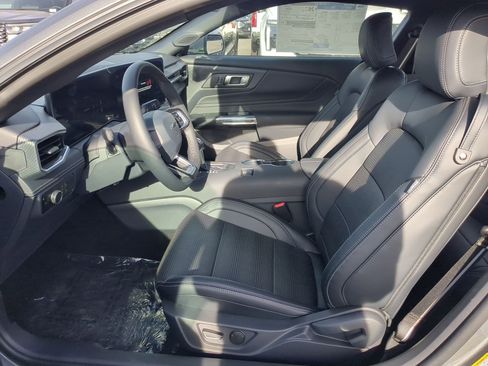 New 2025 Ford Mustang Premium image 14