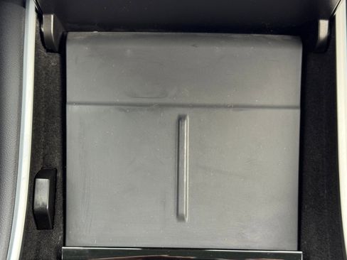 Used 2020 Tesla Model 3 Standard Range Plus image 35