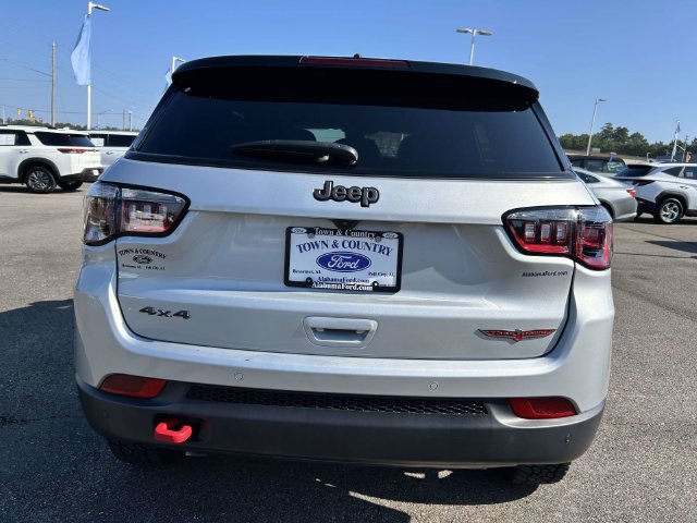 Used 2026 Jeep Compass Trailhawk AWD/4WD image 34