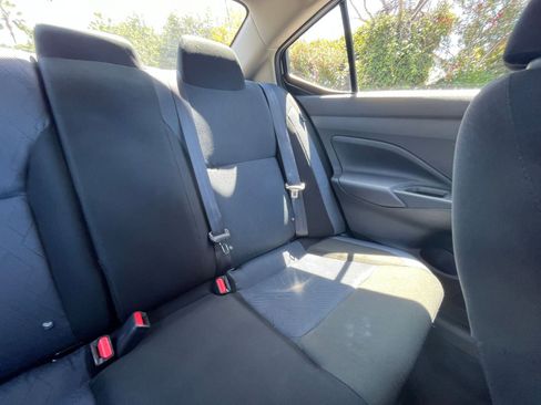 Used 2025 Nissan Versa SV FWD image 35
