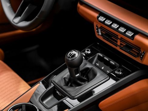 Used 2024 Porsche 911 S/T image 19