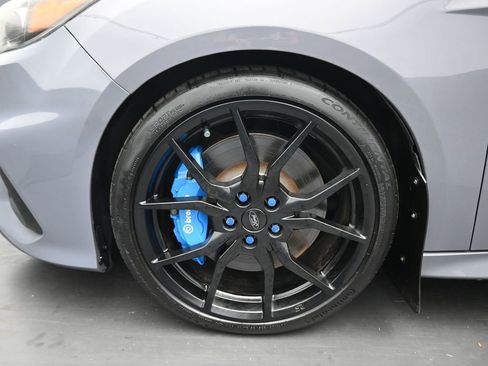 Used 2017 Ford Focus RS image 47