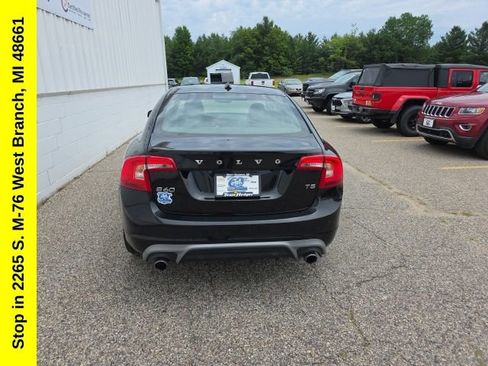 Used 2018 Volvo S60 T5 Dynamic w/ Vision Package FWD image 9