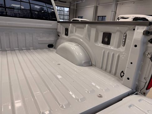 Used 2023 Ford F150 Lariat w/ Equipment Group 502A High image 11