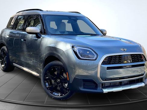 New 2026 MINI Cooper Countryman S image 2