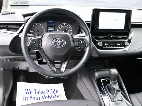 Used 2024 Toyota Corolla LE w/ LE Convenience Package image 28