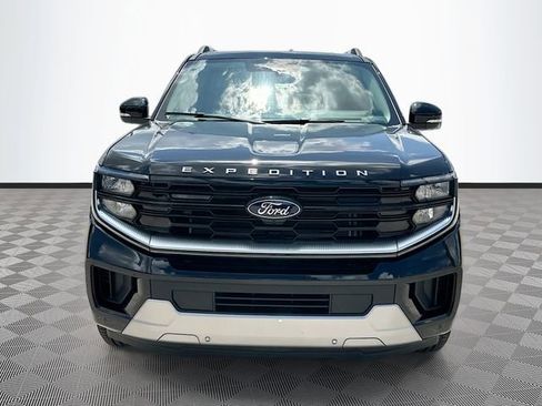 New 2026 Ford Expedition Platinum AWD/4WD image 2
