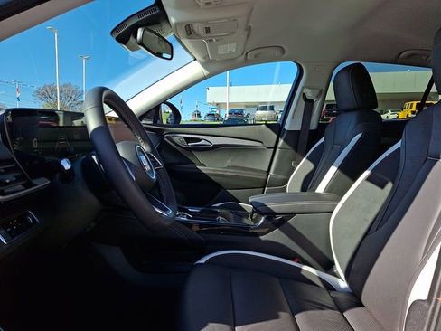 Used 2025 Buick Envision Sport Touring image 13
