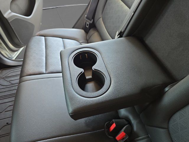Used 2023 Chevrolet Bolt EUV Premier w/ Sun & Sound Package FWD image 31