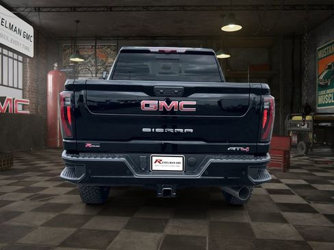 New 2026 GMC Sierra 2500 AT4 w/ AT4 Premium Plus Package AWD/4WD image 4