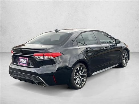 Used 2022 Toyota Corolla SE image 5