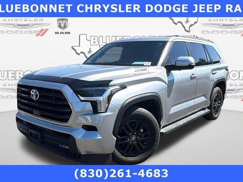 Used 2025 Toyota Sequoia SR5 w/ SR5 Premium Package RWD image 1