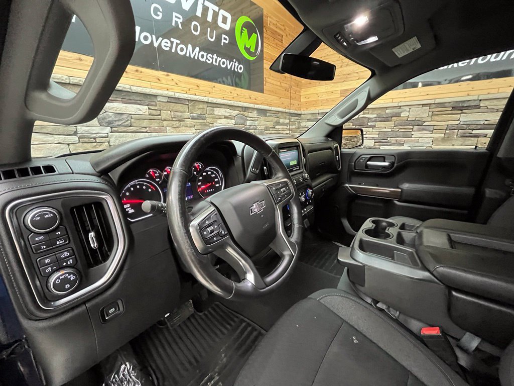 Used 2021 Chevrolet Silverado 1500 RST AWD/4WD image 23
