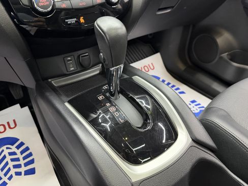 Used 2015 Nissan Rogue SL image 22