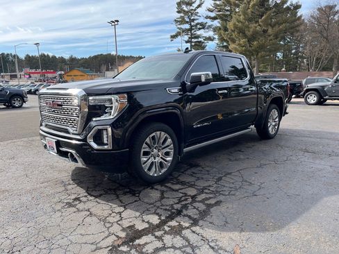 Used 2022 GMC Sierra 1500 Denali w/ Denali Premium Package image 3
