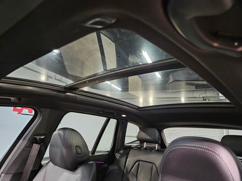 Used 2022 BMW X3 sDrive30i w/ Premium Package 2 image 25