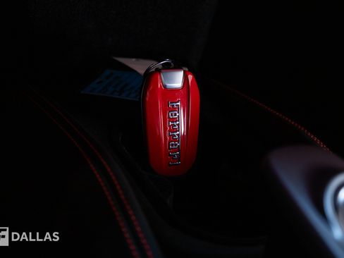 Used 2022 Ferrari F8 Tributo RWD image 35