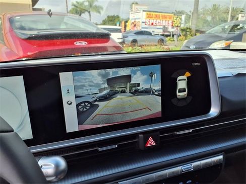 New 2025 Hyundai Ioniq 6 SE image 11