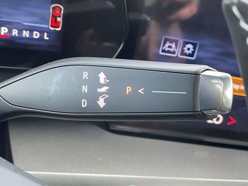 New 2026 Chevrolet Traverse LT w/ Sun and Wheel Package image 16