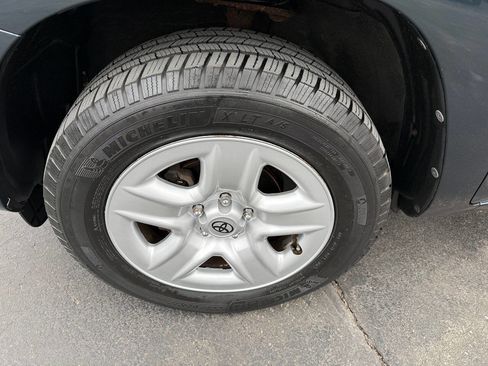 Used 2012 Toyota RAV4 4WD w/ Value Pkg image 44