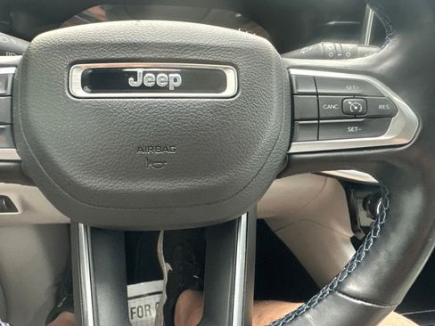Used 2022 Jeep Compass Latitude w/ Convenience Group FWD image 27