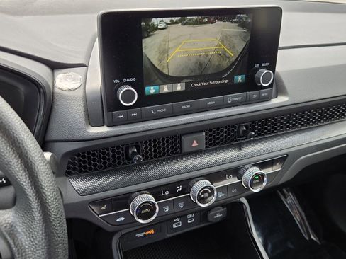 Used 2025 Honda CR-V EX image 22