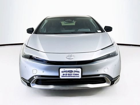 Used 2025 Toyota Prius Plug-In Hybrid w/ Limited Premium Package FWD image 6