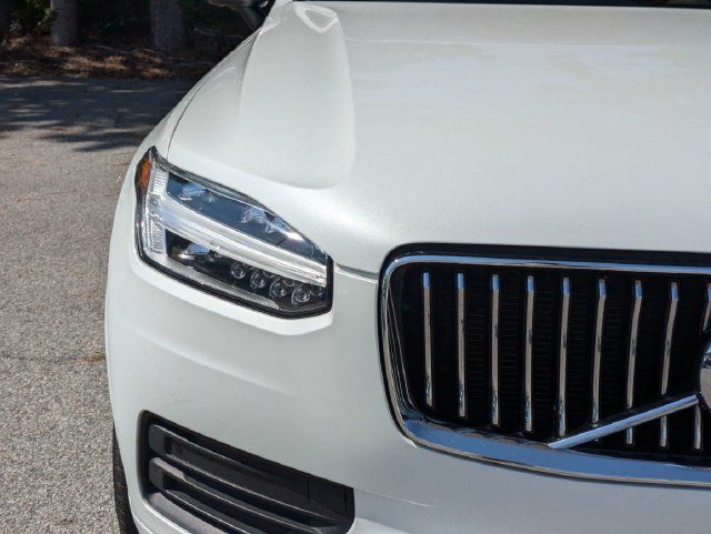 Used 2022 Volvo XC90 T5 Momentum w/ Advanced Package FWD image 13