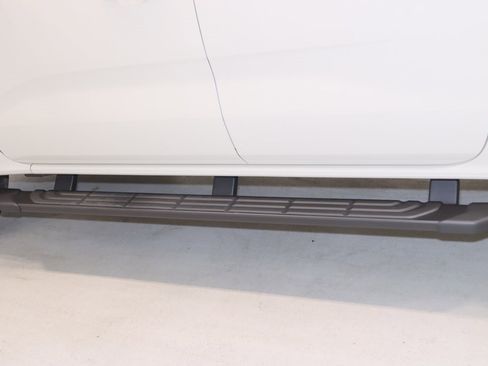 New 2025 Ford Ranger Lariat w/ Black Appearance Package image 31