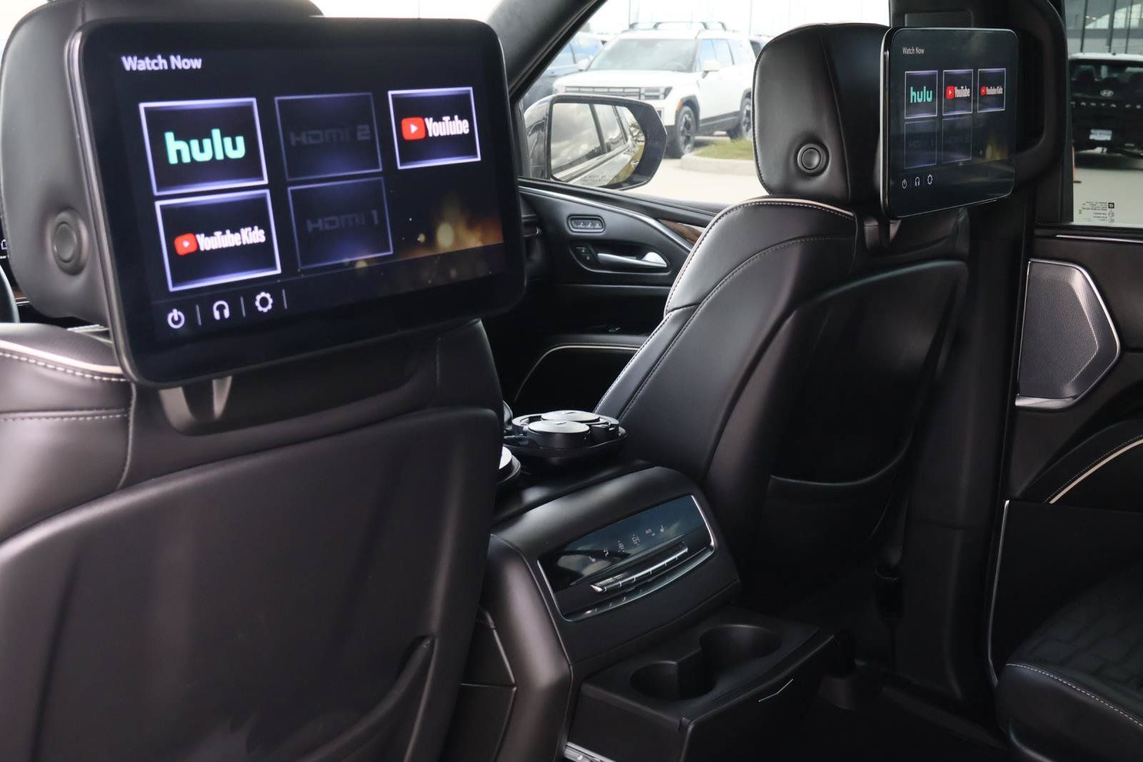 Used 2023 Cadillac Escalade Sport Platinum RWD image 20