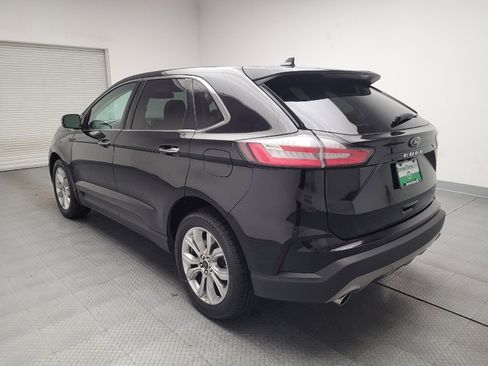 Used 2024 Ford Edge Titanium image 5