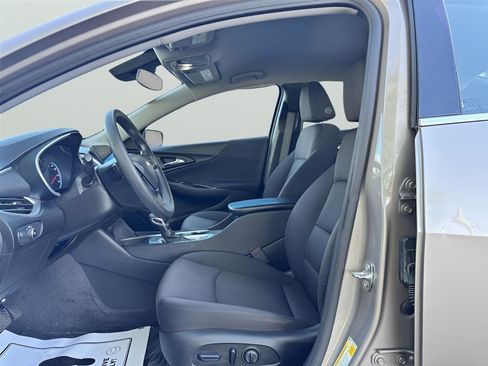 Used 2023 Chevrolet Malibu LT FWD image 12