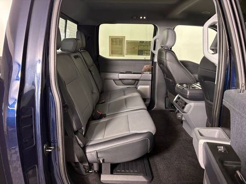 Used 2022 Ford F150 Lariat w/ Equipment Group 502A High image 35