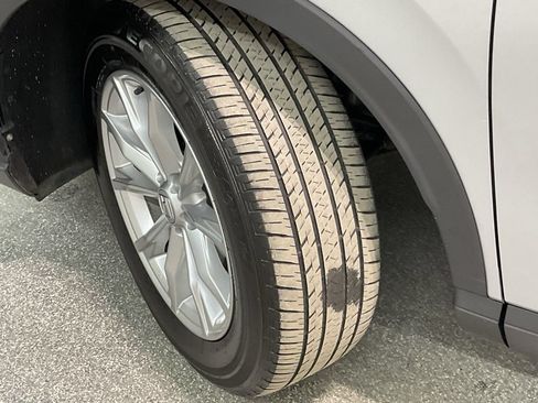 Used 2025 Honda CR-V EX-L image 33