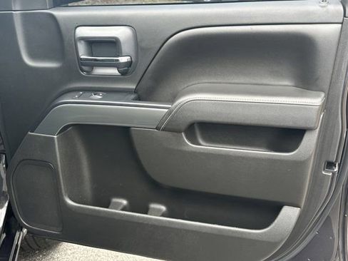 Used 2015 Chevrolet Silverado 1500 LT w/ LT Convenience Package image 19