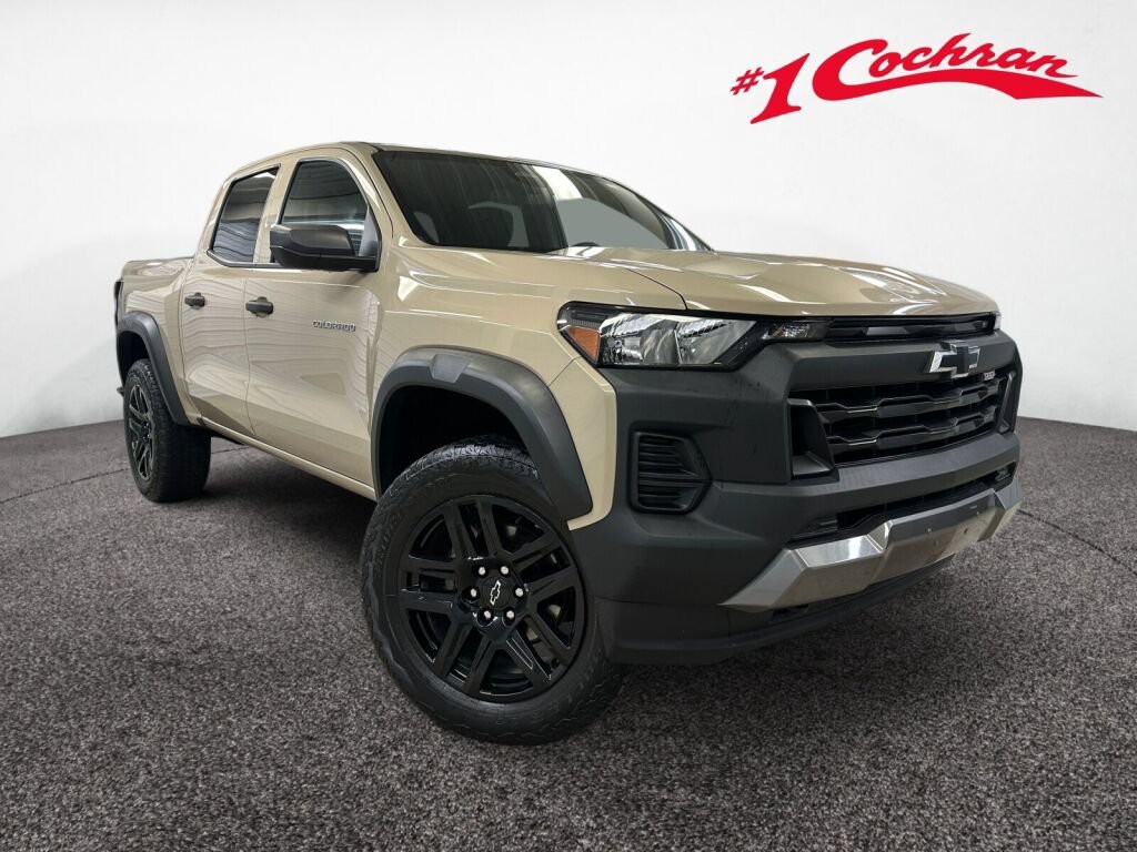 Certified 2023 Chevrolet Colorado Trail Boss w/ Advanced Trailering Package AWD/4WD image 1