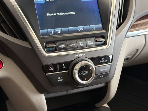 Used 2019 Acura MDX FWD image 19
