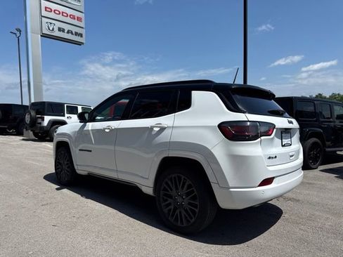 Used 2023 Jeep Compass High Altitude AWD/4WD image 5