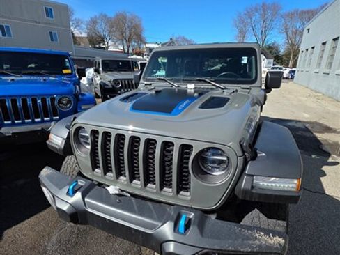 Used 2021 Jeep Wrangler Unlimited Rubicon 4xe w/ Cold Weather Group image 2